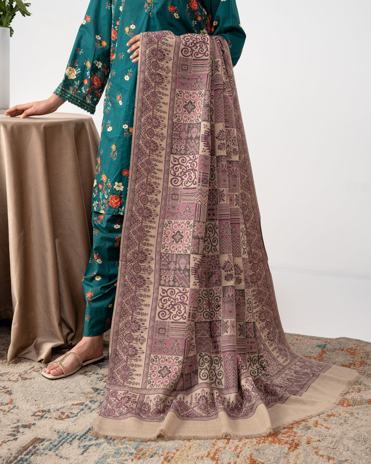 Dusty Mauve Pashmina Kani Shawl