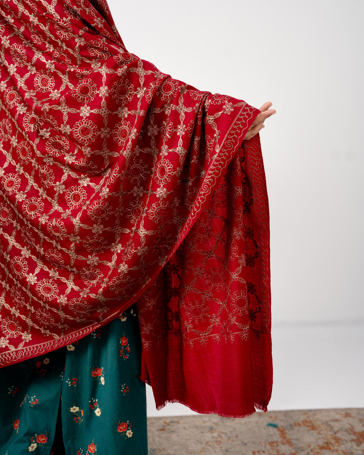 Gul-e-Shahnaaz Stone Embroidered Jaal Pashmina Shawl