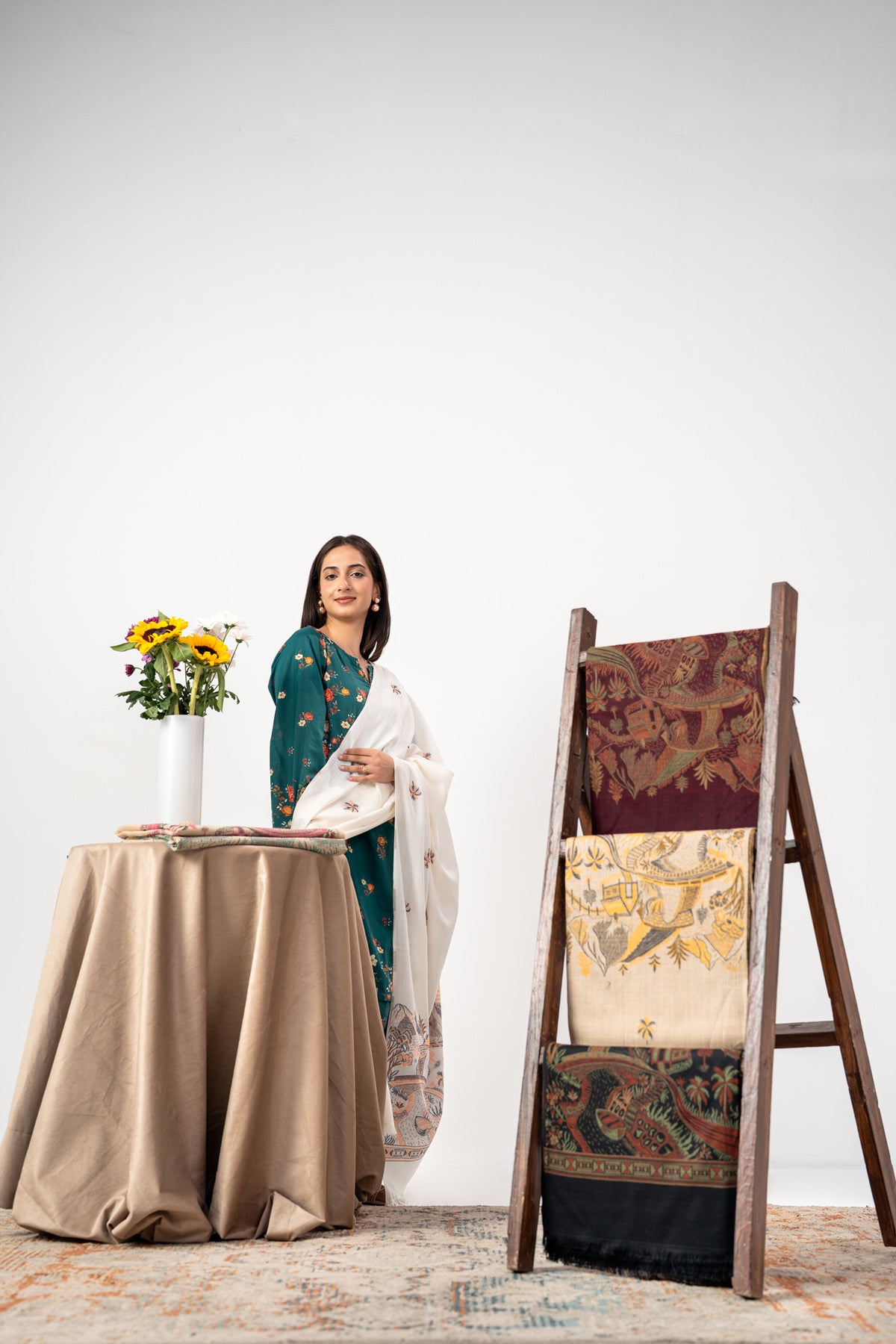 Scenic Border & Motifs Pashmina Kani Shawl