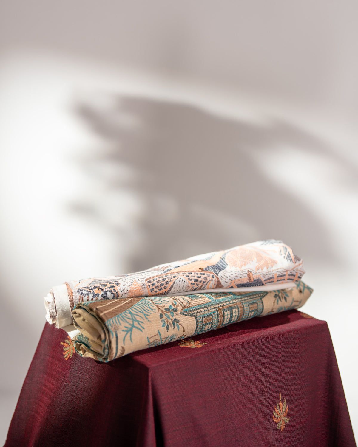Scenic Border & Motifs Pashmina Kani Shawl