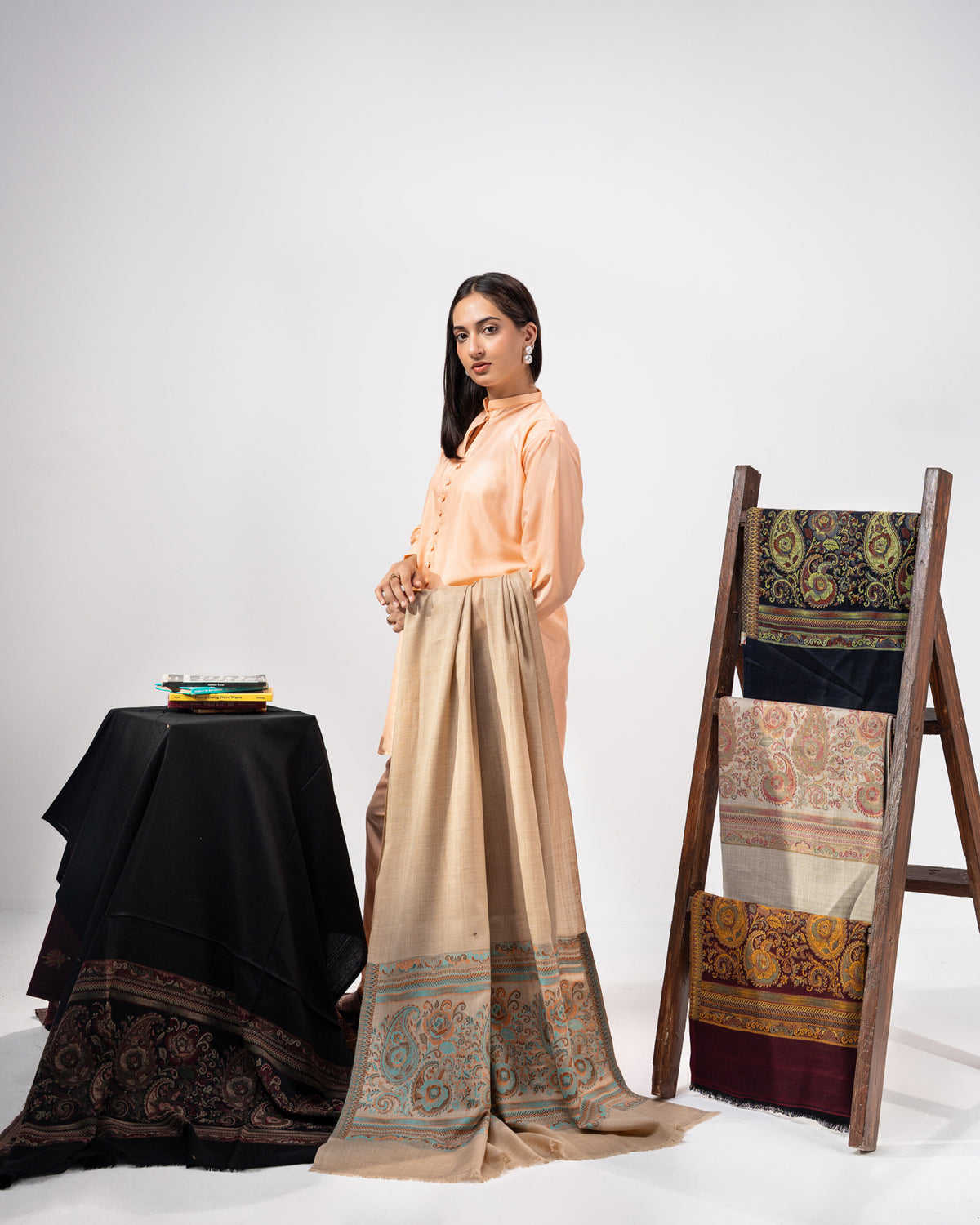 Gulnaar Paisley Pashmina Kani Shawl