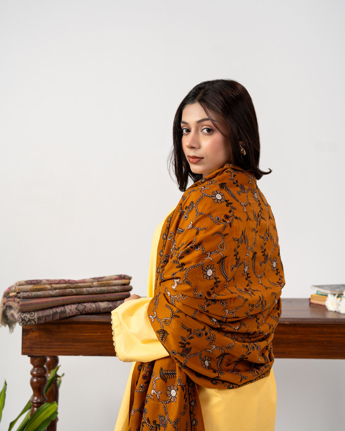 Zarafshan Bloom Multicolour Embroidered Jaal Pashmina Shawl
