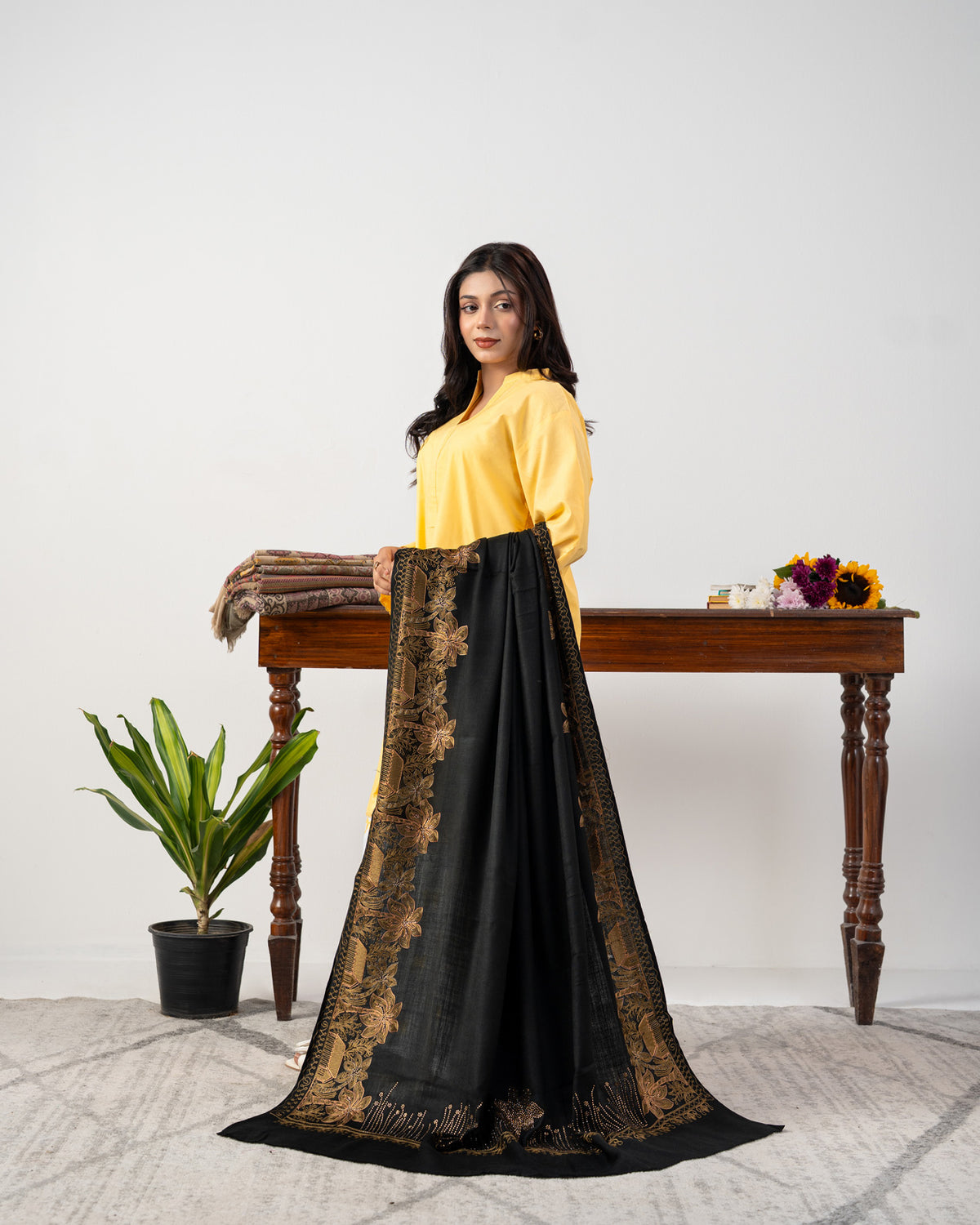 Shab-e-Zar Four-Side Border Stone Embroidered Pashmina Shawl