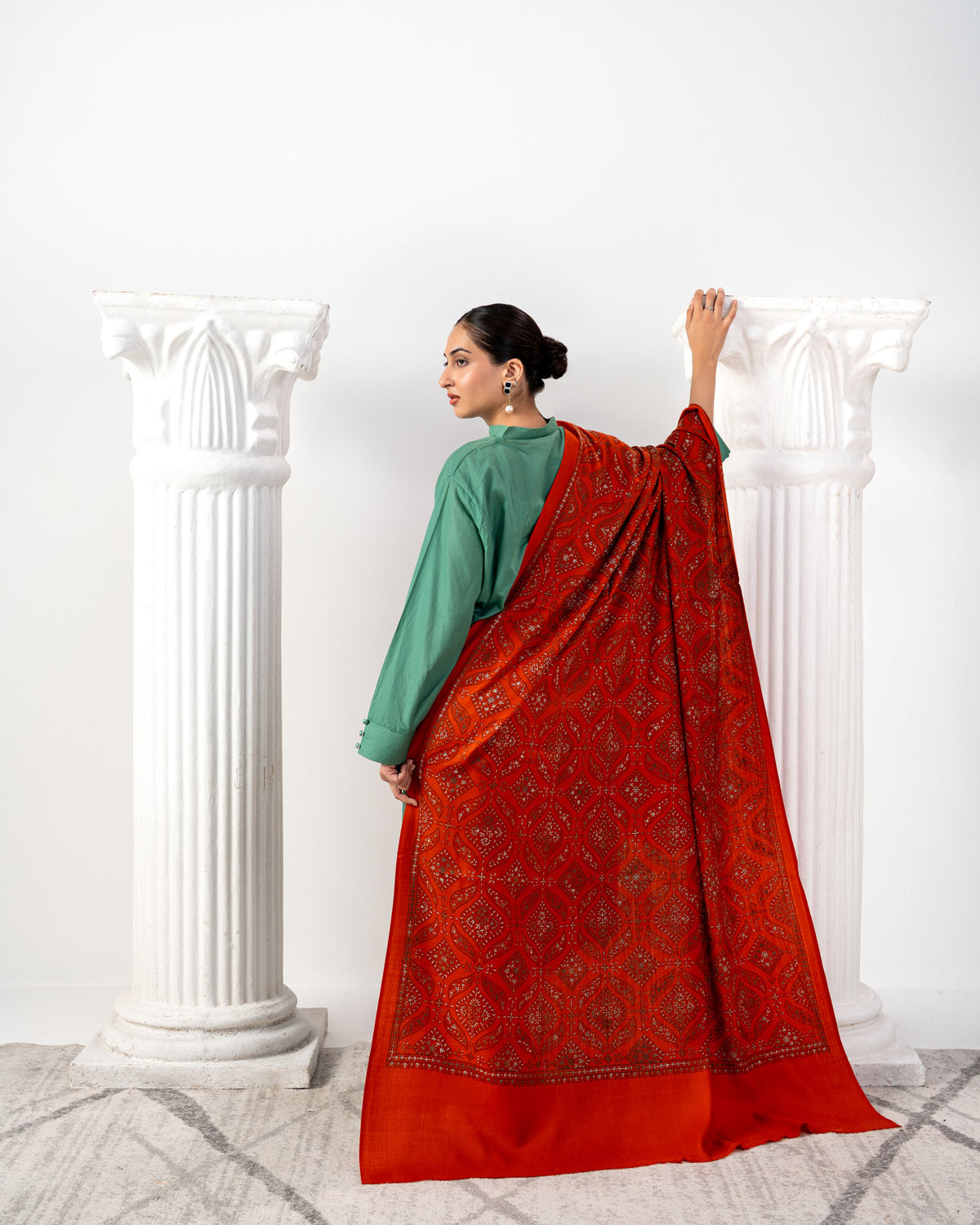 Mehrana Handmade Sui Needle Jaal Pashmina Shawl