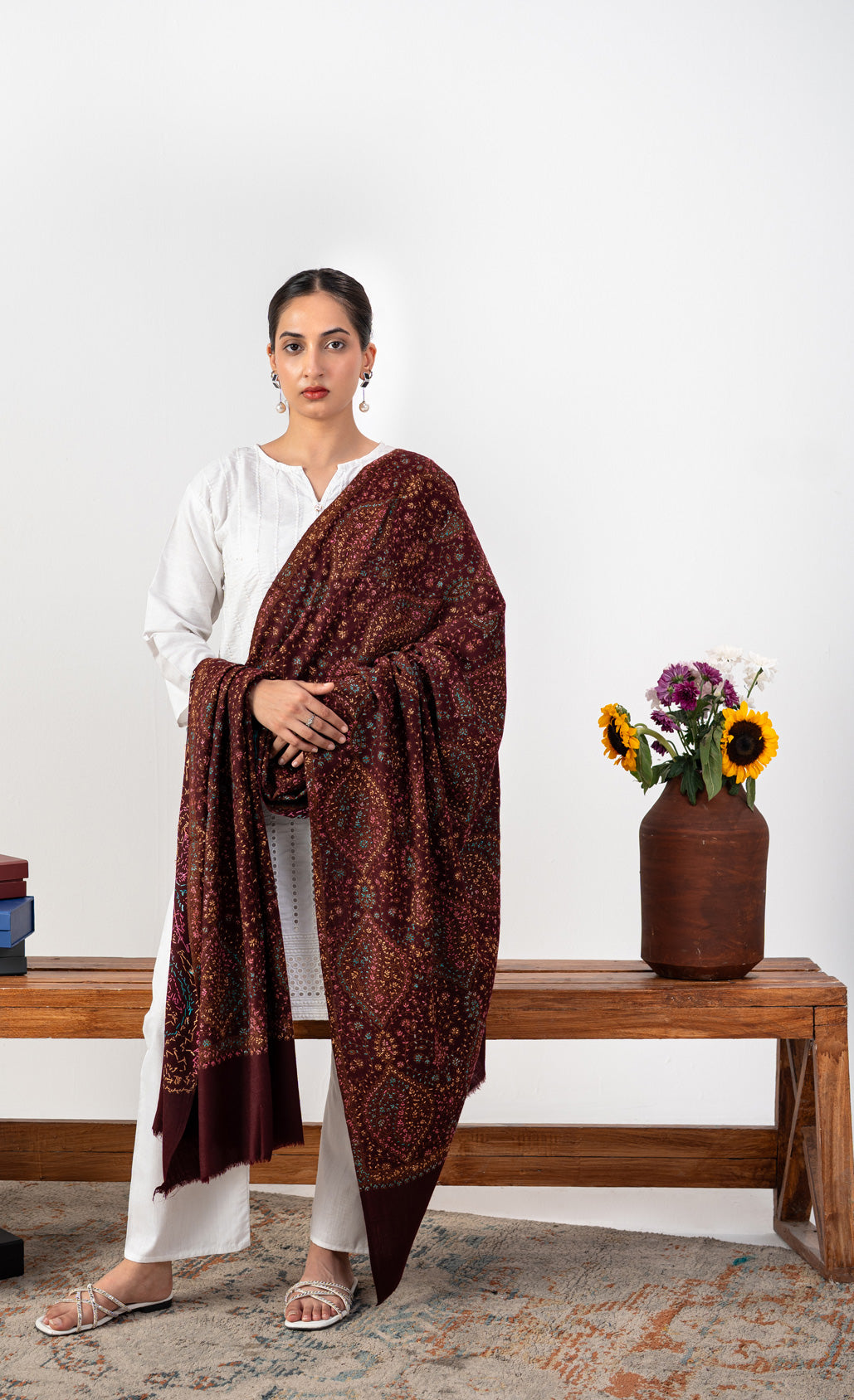 Rang-e-Riwaayat Handmade Sui Needle Work Jaal Pashmina Shawl