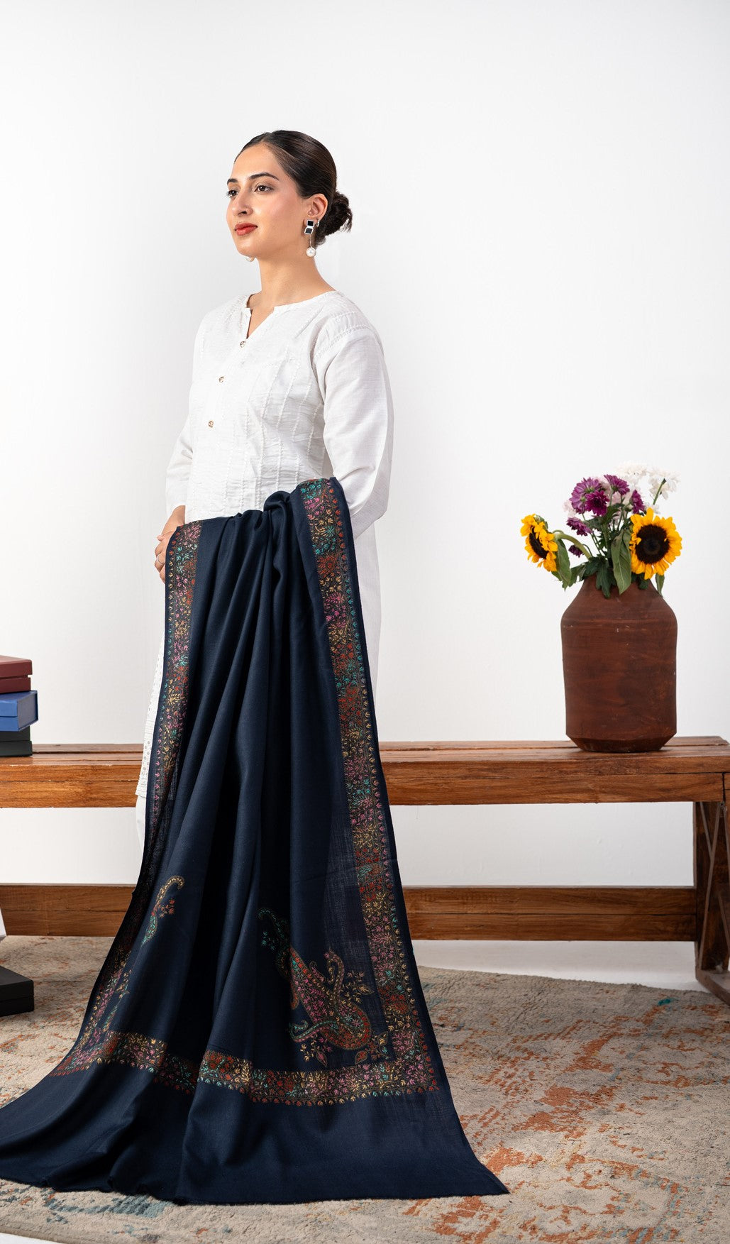 Dilara Handmade Border Sui Needlework With Paisley Motifs Pashmina Shawl