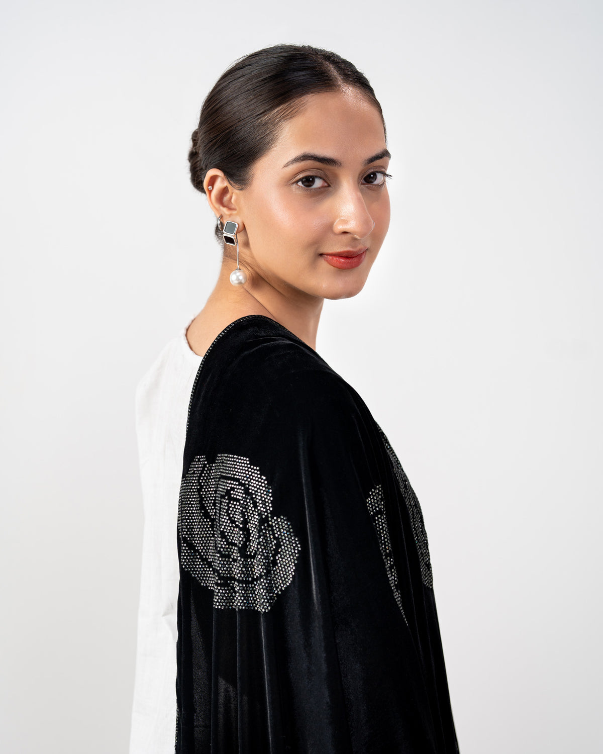 Elara Rose Motif Stone-Embellished Velvet Shawl