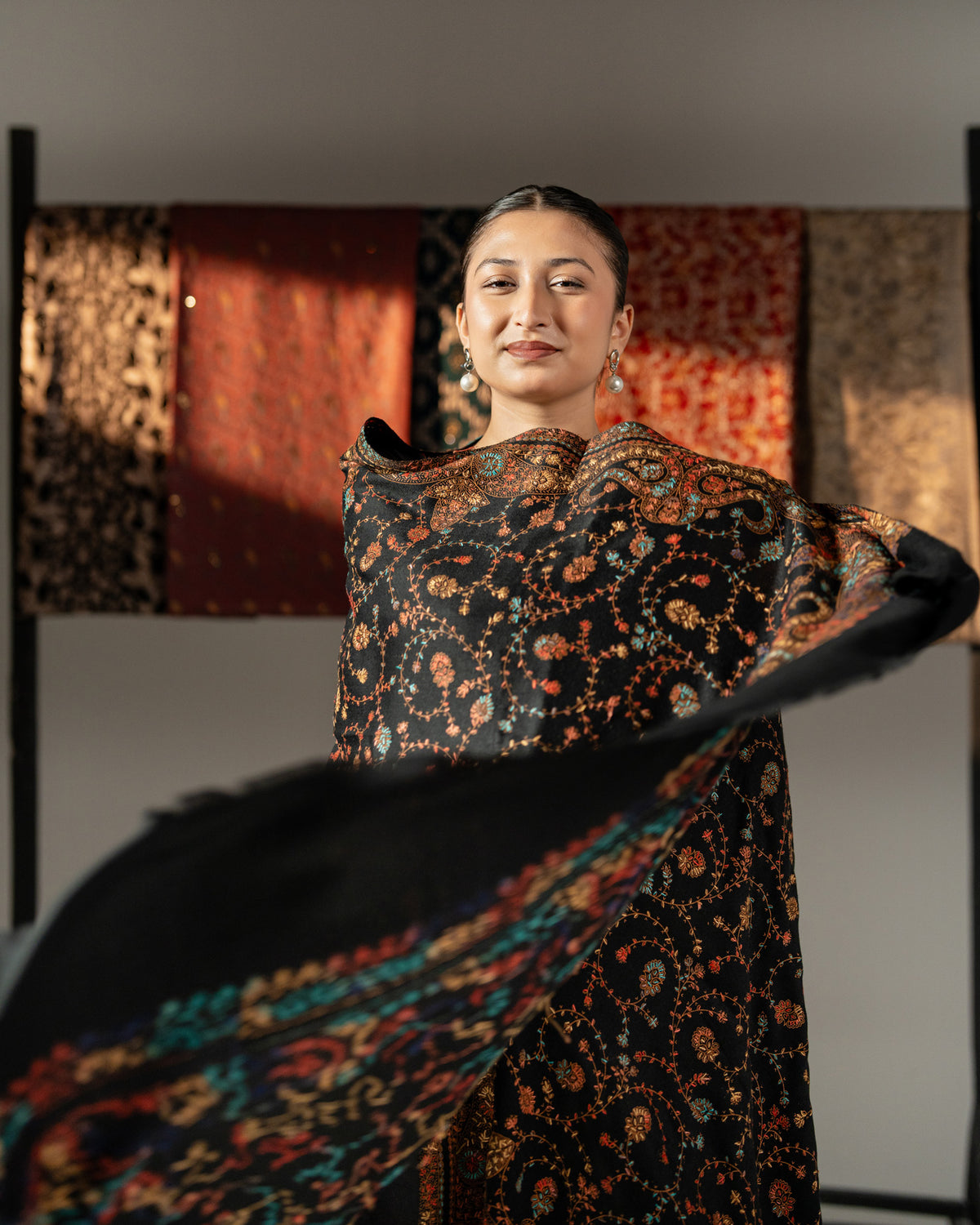 Tilsim-e-Gul Premium Handmade Needle Work Full Jaal Pashmina Shawl