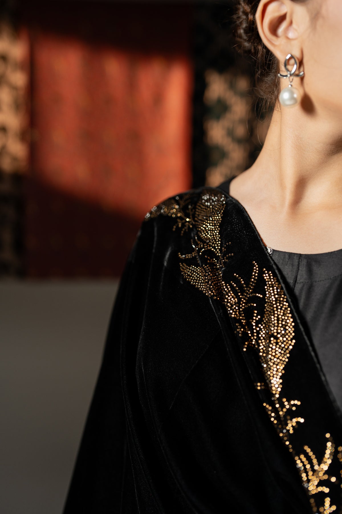 Rameen Bridal Velvet Shawl with Floral Stonework